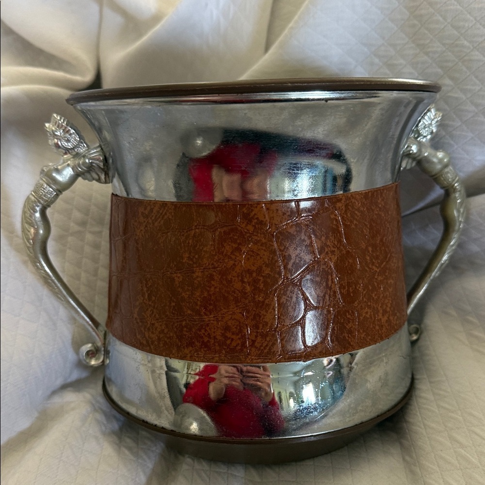 Rare Vintage Mermaid and faux crocodile leather ice bucket barware. - Picture 7 of 12